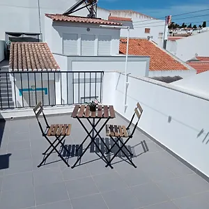 casinha-henrique.hotelaalgarve.com/