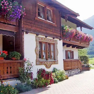 deb-031-ferienwohnungen-mit-bergbl.com-bavaria.com/